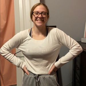 Cropped white long sleeve shirt